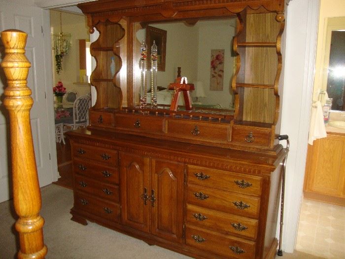 Large Dresser with mirrored Hutch