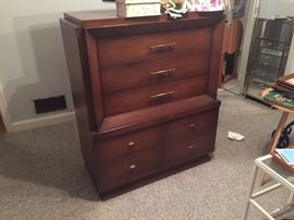 5 drawer chest