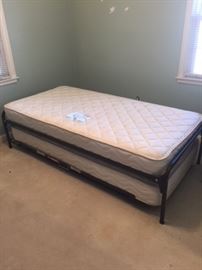 trundle bed