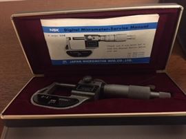 NSK series 550 Micrometer