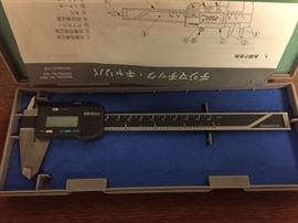 Digital Mitituyo Vernier caliper