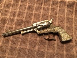 1940's Roy Rogers Cap Gun - Contest Winner