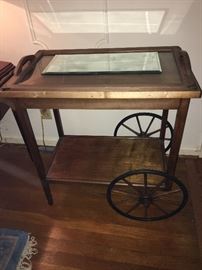 Darling Vintage Tea Cart with removable tray