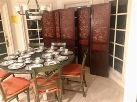 Six panel wood screens