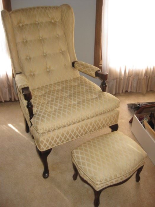 Vintage arm chair w/ottoman; soft yellow color