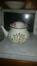 Tea Pot 
