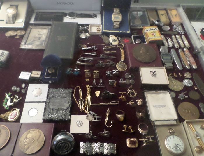 some of the jewelry available
