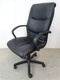 Black Desk Chair
