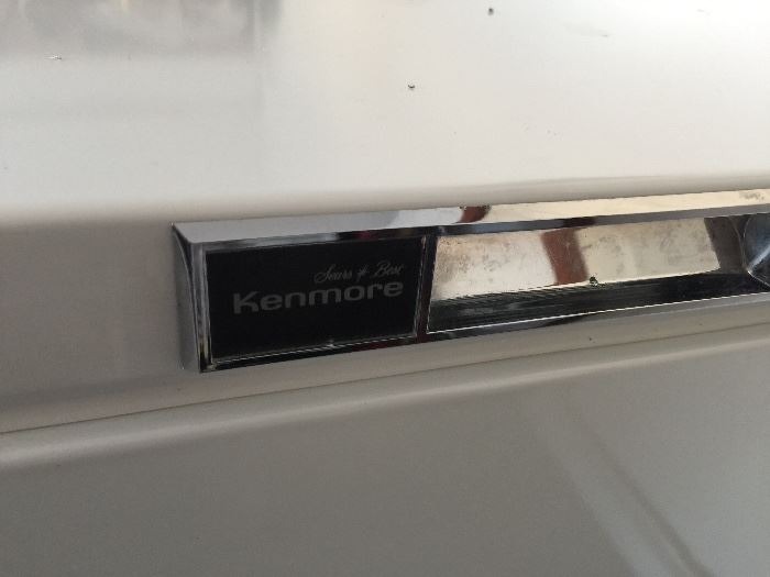 Kenmore chest deep freezer - excellent condition 