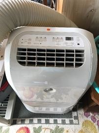 GE portable AC- blows ice cold! 