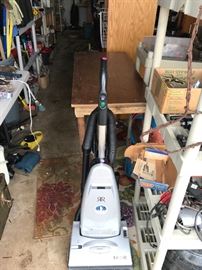 another vacuum, wow- you can start a cleaning company with all this stuff! 