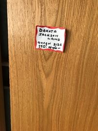 Lane Platinum Dakota Jackson Poster Queen Bed frame, gorgeous piece, over $3000 new! Only $250! 