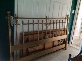 Wood King Head Board and a 6 ft. Folding Table