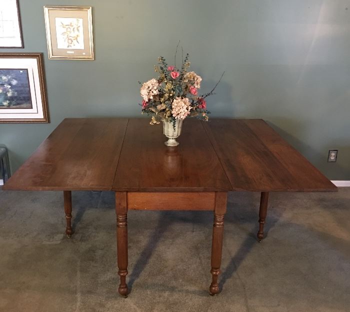 Antique Drop Leaf Table (Leaves Down: 59”x25”) (Leaves Up: 59”x69”)