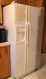Refrigerator/Freezer with icemaker - $150