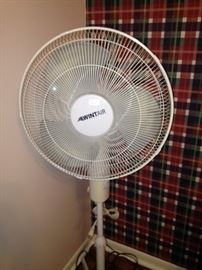 Wintair pedestal floor fan