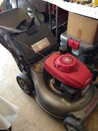 Honda "Quadra cut system" mower