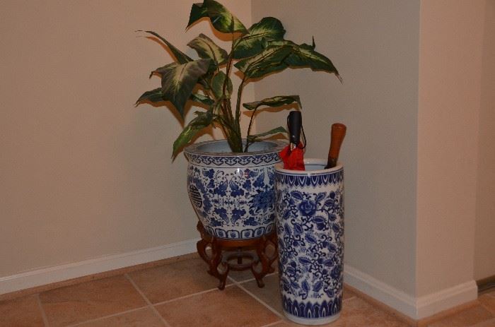Asian style urns