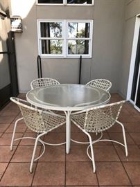 Brown Jordan vintage set