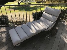 Reed Bros. chaise