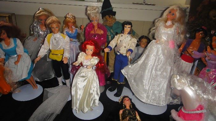 Disney dolls, Barbie Dolls, 