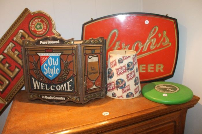 Beer signs and beer decor items