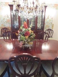 BAKER DINING ROOM SET