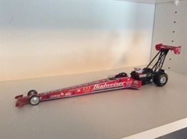 Cast Top Fuel Dragster 1:24 Car Budweiser