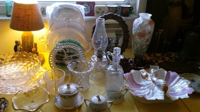 More antique dishes, oil lamps, mirror, decor