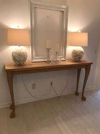 STUNNING! entry/hall table with carved feet.