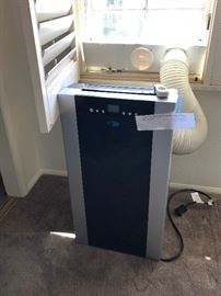 Air conditioner room - portable Whynter