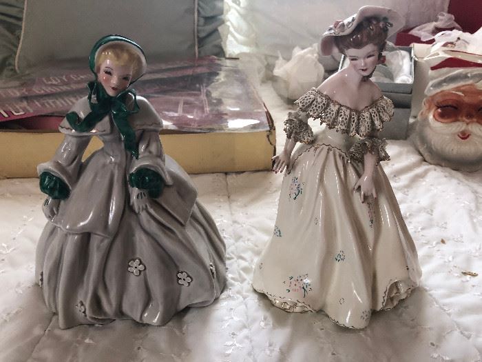 2 Vintage Florence Ceramics Figurines  https://www.ctbids.com/#!/description/share/5971