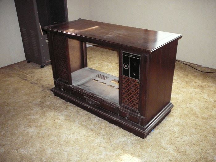 Vintage console tv cabinet 