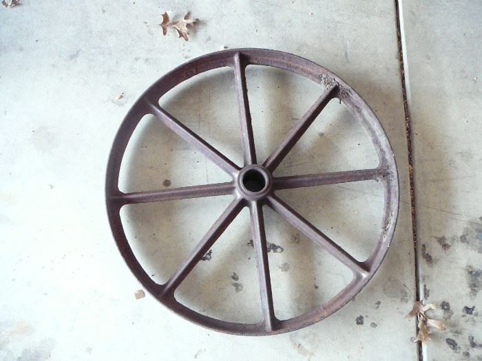 25 Inch cast Iron Implement Wheel 