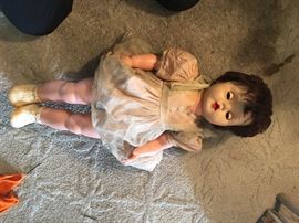 VINTAGE DOLLS