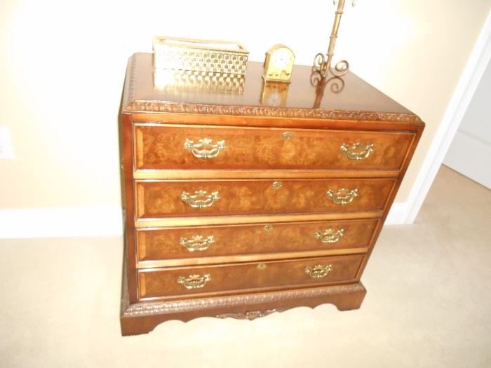 Lane Small Chest of Drawers