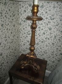 Ornate goldtone lamp