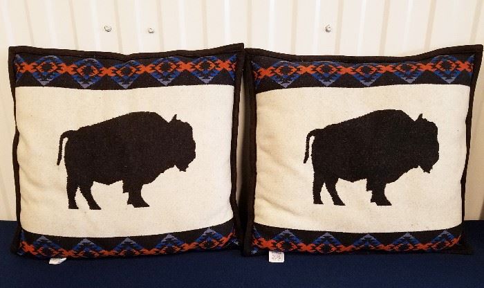 Pair Pendleton Wool Pillows. One side shows the US flag, the other a buffalo. Each pillow is 19" x 21". Good condition.