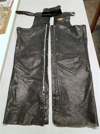 Harley Davidson Black Leather Motorcycle Chaps, size Medium