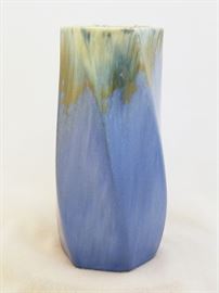 1933 Roseville Pottery Tourmaline 8" Vase. Excellent condition, 8" tall, original foil label. Guaranteed to be an original 1933 piece.