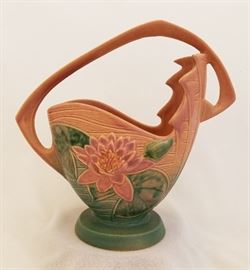 1943 Roseville Pottery 12" Water Lily Basket 382-2. Excellent condition. Guaranteed to be an original 1943 piece.