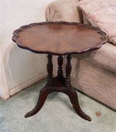 Antique Scallop Edge Table