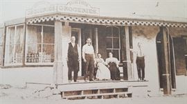 Estate Sale is being held at the site of the former Drake & Reed Grocery store in New Hamburg! This weekend is a great opportunity to check out this historical building before it goes on the market.