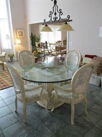 BLOND WOOD/GLASS TOP TABLE W/4 CHAIRS