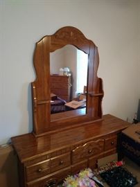 Dresser W/matching mirror