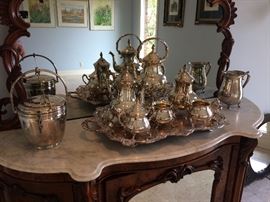 Massive Towle silverplate service with 3 pots, tray, cream, sugar and waste bowl.