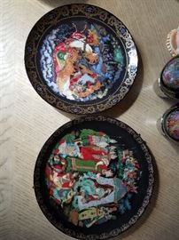 TheHamilton Collection Hand painted Plates