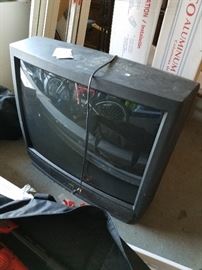 Large TV. $10 and it's yours. works!