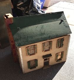Early doll house 