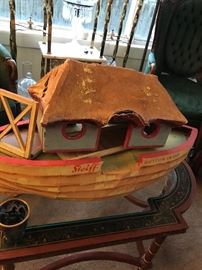 Strife store dispkay